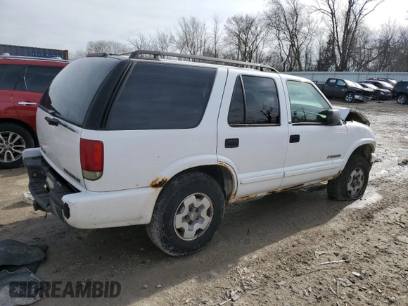 2003 Chevrolet Blazer LS z VIN 1GNDT13X53K143582, wystawiony jako Copart lot #43218675 z przebiegiem 182 827 mil mil oraz Szkoda całkowita • Salvage title. Historia ofert i sprzedaży dostępna na DreamBid. Obrazek 3.