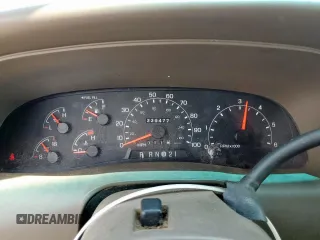 2000 Ford Excursion Limited z VIN 1FMNU42L0YED60100, wystawiony jako Copart lot #58760345 z przebiegiem 239 477 mil mil oraz Szkoda całkowita • Salvage title. Historia ofert i sprzedaży dostępna na DreamBid. Obrazek 9.