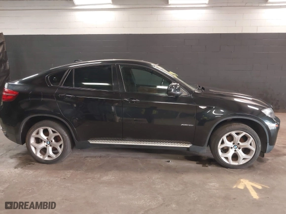 2014 BMW X6 xDrive35i with VIN 5UXFG2C51E0K41841, listed as a IAAI auction lot 41851513 with 79,272 mi miles. Bid and sale history available at carsss.com. Image 13.