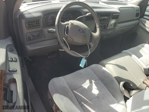 2002 Ford Super Duty F-250 XL with VIN 1FTNX20F92ED46099, listed as a Copart auction lot 78304124 with 273,336 mi miles and Salvage Title. Bid and sale history available at carsss.com. Image 8.