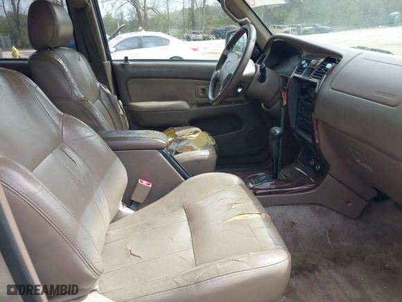 2002 Toyota 4Runner Limited with VIN JT3GN87R520229610, listed as a IAAI auction lot 41806628 with 338,035 mi miles. Bid and sale history available at carsss.com. Image 5.