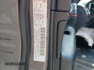 2019 Jeep Grand Cherokee Laredo E z VIN 1C4RJFAG4KC636067, wystawiony jako Copart lot #59232885 z przebiegiem Nie podano mil oraz Szkoda całkowita • Salvage title. Historia ofert i sprzedaży dostępna na DreamBid. Obrazek 13.