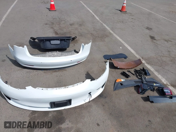 2018 Tesla Model 3 Long Range Battery with VIN 5YJ3E1EA2JF023370, listed as a IAAI auction lot 42008406 with 163,474 mi miles and . Bid and sale history available at DreamBid. Image 12.