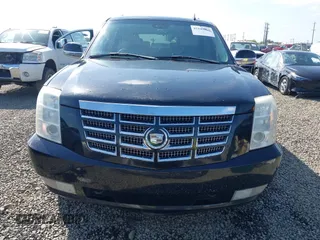 2008 Cadillac Escalade z VIN 1GYFK63838R117291, wystawiony jako IAAI lot #42141050 z przebiegiem 192 985 mil mil oraz . Historia ofert i sprzedaży dostępna na DreamBid. Obrazek 13.