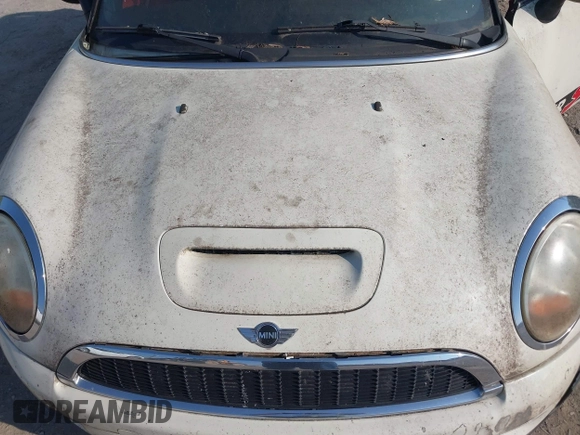 2007 MINI Hardtop S z VIN WMWMF73567TL88079, wystawiony jako IAAI lot #42820770 z przebiegiem Nie podano mil oraz . Historia ofert i sprzedaży dostępna na DreamBid. Obrazek 10.