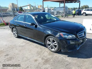 2016 Mercedes-Benz E-Class E 250 BlueTEC Luxury with VIN WDDHF0EB9GB274152, listed as a IAAI auction lot 41714634 with 77,661 mi miles. Bid and sale history available at carsss.com. Image 1.