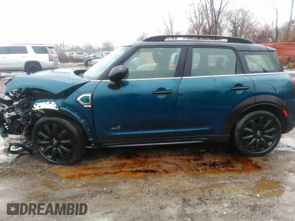 2022 MINI Countryman Cooper S with VIN WMZ83BR06N3N39575, listed as a IAAI auction lot 41477701 with 33,435 mi miles and . Bid and sale history available at DreamBid. Image 14.