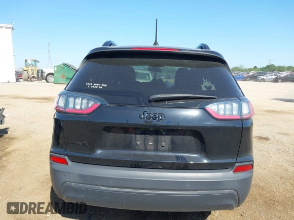 2019 Jeep Cherokee Latitude Plus with VIN 1C4PJMLB3KD375361, listed as a IAAI auction lot 42654334 with 84,373 mi miles and . Bid and sale history available at DreamBid. Image 16.