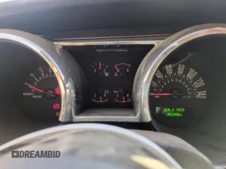 2008 Ford Mustang GT Deluxe with VIN 1ZVHT82H885101746, listed as a Copart auction lot 52190105 with 102,280 mi miles and Salvage Title. Bid and sale history available at carsss.com. Image 9.