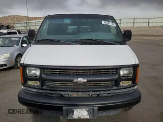 2002 Chevrolet Express with VIN 1GAHG39R921201628, listed as a Copart auction lot 52041725 with 72,472 mi miles and Clean Title. Bid and sale history available at carsss.com. Image 5.