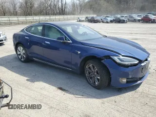 2021 Tesla Model S Long Range Plus z VIN 5YJSA1E26MF426210, wystawiony jako Copart lot #53701355 z przebiegiem 95 673 mil mil oraz Szkoda całkowita • Salvage title. Historia ofert i sprzedaży dostępna na DreamBid. Obrazek 4.