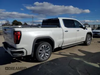 2022 GMC Sierra 1500 with VIN 3GTUUGETXNG616342, listed as a Copart auction lot 44078105 with Not Provided miles and Salvage Title. Bid and sale history available at DreamBid. Image 3.