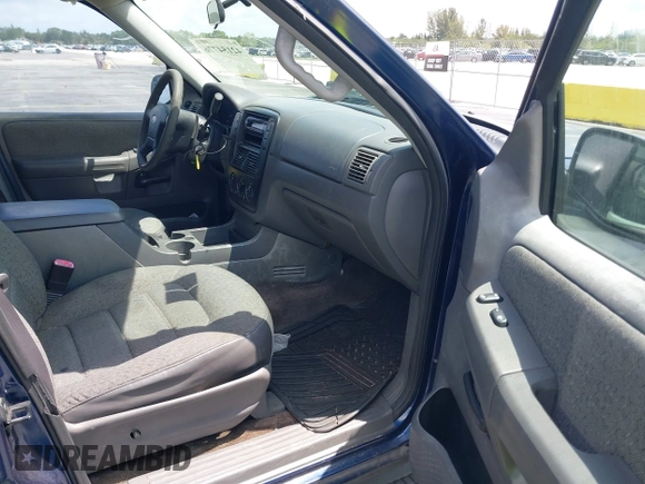 2005 Ford Explorer XLS with VIN 1FMZU62K15UA24414, listed as a IAAI auction lot 42154776 with 195,971 mi miles and . Bid and sale history available at DreamBid. Image 5.