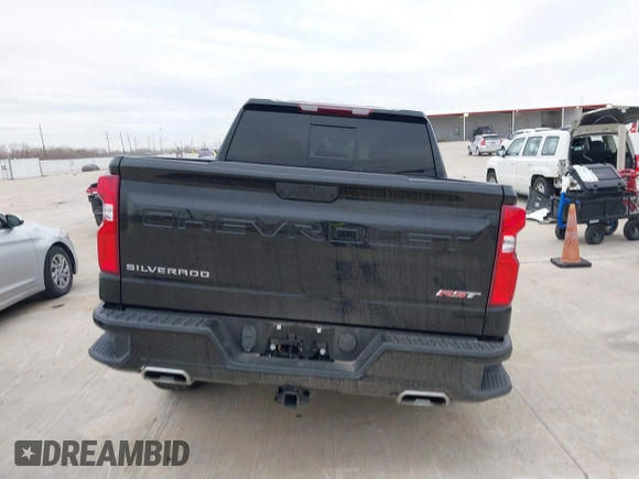 2024 Chevrolet Silverado 1500 RST with VIN 1GCUDEED3RZ314958, listed as a IAAI auction lot 41364630 with 16,229 mi miles. Bid and sale history available at carsss.com. Image 16.