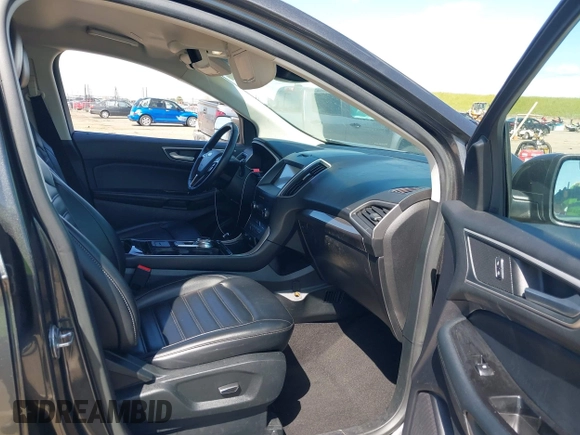 2019 Ford Edge SEL z VIN 2FMPK3J92KBC63577, wystawiony jako IAAI lot #41948953 z przebiegiem 72 551 mil mil oraz . Historia ofert i sprzedaży dostępna na DreamBid. Obrazek 5.
