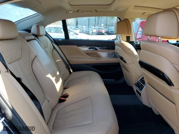 2018 BMW 7 Series 750i xDrive with VIN WBA7F2C5XJB238957, listed as a Copart auction lot 85269364 with 133,561 mi miles and Salvage Title. Bid and sale history available at carsss.com. Image 10.