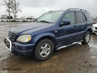 2001 Mercedes-Benz M-Class with VIN 4JGAB54E11A264157, listed as a Copart auction lot 49268055 with 135,834 mi miles and Clean Title. Bid and sale history available at carsss.com. Image 1.