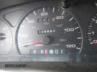 2003 Ford Taurus SE Standard z VIN 1FAFP58U93A171652, wystawiony jako IAAI lot #42314064 z przebiegiem 116 697 mil mil oraz . Historia ofert i sprzedaży dostępna na DreamBid. Obrazek 15.