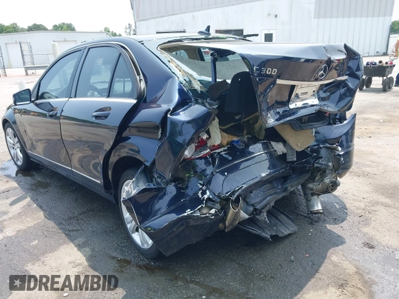 2010 Mercedes-Benz C 300 Sport с VIN WDDGF5EB4AR108712, выставлен на аукционе IAAI как лот 42399161 с пробегом 132 017 миль миль и . История ставок и продаж доступна на DreamBid. Изображение 3.