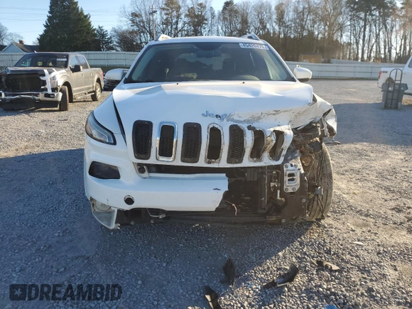 2015 Jeep Cherokee Latitude with VIN 1C4PJLCB8FW525744, listed as a Copart auction lot 45420475 with 145,216 mi miles and Salvage Title. Bid and sale history available at carsss.com. Image 5.