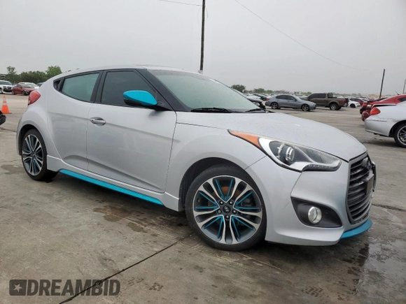 2016 Hyundai Veloster Turbo with VIN KMHTC6AE1GU293410, listed as a Copart auction lot 54422555 with 61,133 mi miles and Salvage title. Bid and sale history available at DreamBid. Image 4.
