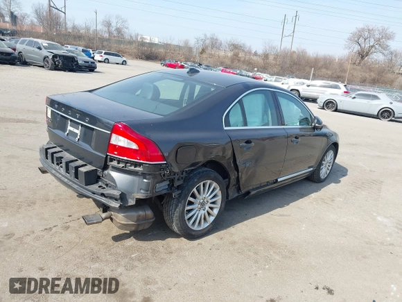 2012 Volvo S80 3.2L with VIN YV1940AS5C1151856, listed as a IAAI auction lot 41810344 with 138,479 mi miles. Bid and sale history available at carsss.com. Image 4.