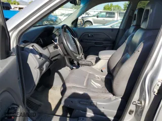 2004 Honda Pilot EX with VIN 2HKYF18644H544218, listed as a Copart auction lot 69693604 with 208,464 mi miles and Salvage Title. Bid and sale history available at carsss.com. Image 7.
