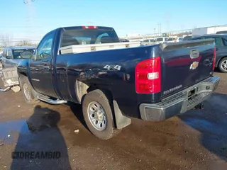 2008 Chevrolet Silverado 1500 Work Truck with VIN 1GCEK14C38Z200386, listed as a IAAI auction lot 41806992 with 337,187 mi miles. Bid and sale history available at carsss.com. Image 3.