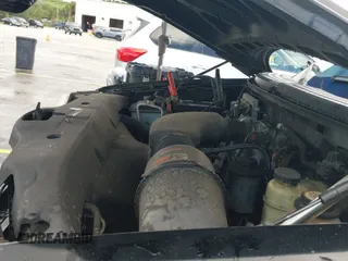2005 Ford F-150 XL с VIN 1FTRF12W25NA37249, выставлен на аукционе IAAI как лот 43309000 с пробегом 156 123 миль миль и . История ставок и продаж доступна на DreamBid. Изображение 13.