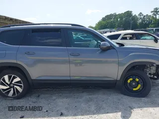 2025 Volkswagen Atlas SE with VIN 1V2HR2CA5SC501930, listed as a IAAI auction lot 42280025 with 8,026 mi miles and . Bid and sale history available at DreamBid. Image 13.