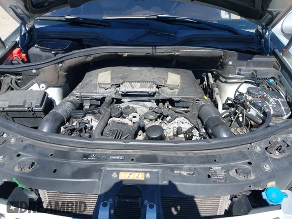 2008 Mercedes-Benz M 550 with VIN 4JGBB72E38A358537, listed as a IAAI auction lot 41822310 with 174,720 mi miles and . Bid and sale history available at carsss.com. Image 10.