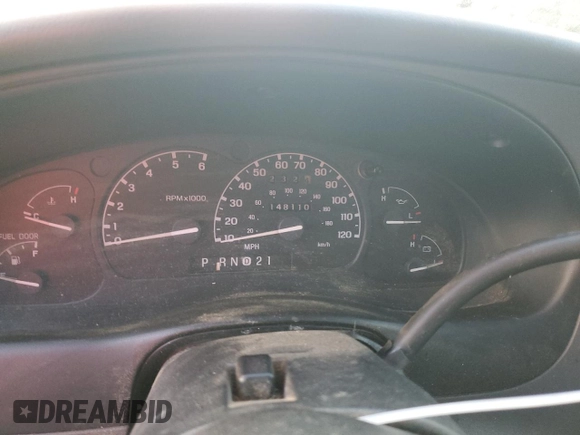 1999 Ford Explorer XLT z VIN 1FMZU32E4XUA16402, wystawiony jako Copart lot #85243074 z przebiegiem 148 110 mil mil oraz Szkoda całkowita • Salvage title. Historia ofert i sprzedaży dostępna na DreamBid. Obrazek 9.