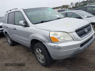 2003 Honda Pilot EX with VIN 2HKYF18413H554881, listed as a IAAI auction lot 41927719 with 999,999 mi miles. Bid and sale history available at carsss.com. Image 1.