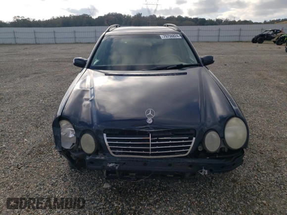 2001 Mercedes-Benz E-Class with VIN WDBJH65JX1B387291, listed as a Copart auction lot 79756824 with 261,205 mi miles and Salvage Title. Bid and sale history available at carsss.com. Image 5.