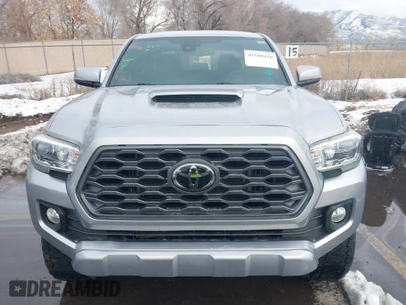 2021 Toyota Tacoma SR z VIN 3TMCZ5AN0MM386867, wystawiony jako IAAI lot #41580426 z przebiegiem 46 559 mil mil oraz . Historia ofert i sprzedaży dostępna na DreamBid. Obrazek 12.