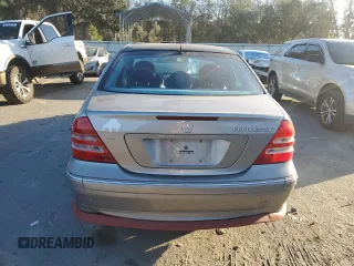 2004 Mercedes-Benz C 230 Kompressor with VIN WDBRF40JX4F464601, listed as a Copart auction lot 87904995 with 175,604 mi miles and Salvage Title. Bid and sale history available at DreamBid. Image 6.
