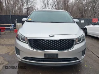 2017 Kia Sedona L with VIN KNDMA5C17H6271663, listed as a IAAI auction lot 41492437 with 338,875 mi miles. Bid and sale history available at carsss.com. Image 13.
