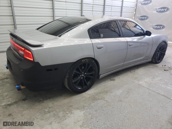 2011 Dodge Charger RT Max with VIN 2B3CM5CT1BH551543, listed as a Copart auction lot 56913624 with 104,221 mi miles and Clean Title. Bid and sale history available at carsss.com. Image 3.