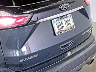 2019 Ford Edge Titanium с VIN 2FMPK3K96KBC64679, выставлен на аукционе IAAI как лот 42789318 с пробегом 35 845 миль миль и . История ставок и продаж доступна на DreamBid. Изображение 19.