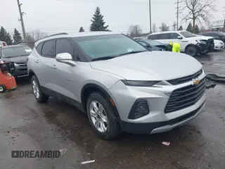 2020 Chevrolet Blazer LT z VIN 3GNKBCRS9LS637711, wystawiony jako IAAI lot #41720984 z przebiegiem 51 441 mil mil oraz . Historia ofert i sprzedaży dostępna na DreamBid. Obrazek 1.