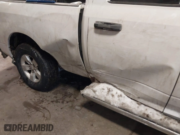 2015 Ram 1500 Express with VIN 1C6RR6FT0FS659007, listed as a IAAI auction lot 41591119 with 162,870 mi miles and . Bid and sale history available at DreamBid. Image 6.