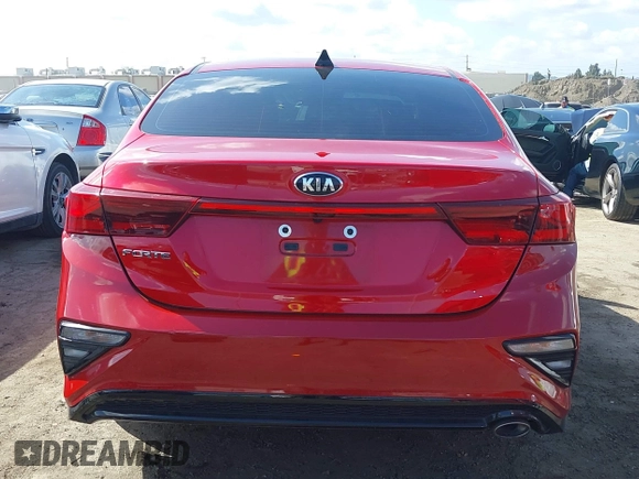 2021 Kia Forte LXS with VIN 3KPF24ADXME304866, listed as a IAAI auction lot 41938864 with 58,041 mi miles. Bid and sale history available at carsss.com. Image 16.