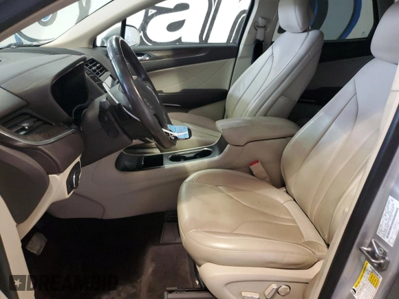 2018 Lincoln MKC Reserve with VIN 5LMCJ3C90JUL28866, listed as a Copart auction lot 45658685 with 75,484 mi miles and Clean title. Bid and sale history available at DreamBid. Image 7.
