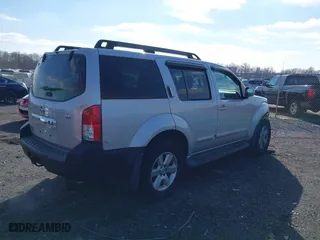 2012 Nissan Pathfinder LE with VIN 5N1AR1NN0CC609284, listed as a IAAI auction lot 41544407 with 278,441 mi miles. Bid and sale history available at carsss.com. Image 4.