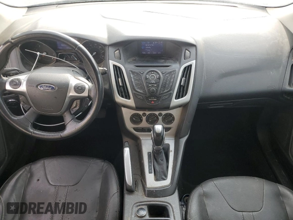 2013 Ford Focus SE with VIN 1FADP3K21DL153204, listed as a Copart auction lot 49231735 with 135,345 mi miles and Salvage Title. Bid and sale history available at carsss.com. Image 8.