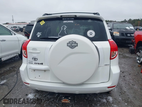 2007 Toyota RAV4 with VIN JTMBK33V976014286, listed as a IAAI auction lot 41568927 with 121,791 mi miles. Bid and sale history available at carsss.com. Image 16.