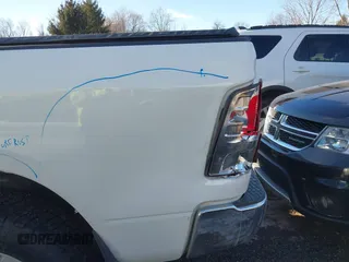 2014 Ram 1500 Tradesman z VIN 1C6RR7FT4ES428843, wystawiony jako IAAI lot #41461484 z przebiegiem 87 987 mil mil oraz . Historia ofert i sprzedaży dostępna na DreamBid. Obrazek 19.