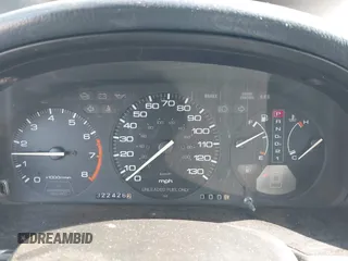 1993 Honda Accord z VIN 1HGCB765XPA035041, wystawiony jako IAAI lot #42220779 z przebiegiem 322 426 mil mil oraz . Historia ofert i sprzedaży dostępna na DreamBid. Obrazek 7.