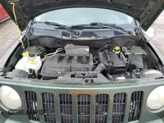 2009 Jeep Patriot Sport z VIN 1J4FF28B39D249631, wystawiony jako Copart lot #55471465 z przebiegiem 130 667 mil mil oraz Czysty tytuł • Clean title. Historia ofert i sprzedaży dostępna na DreamBid. Obrazek 12.