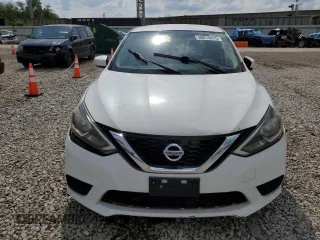 2018 Nissan Sentra SR z VIN 3N1AB7AP1JY292139, wystawiony jako Copart lot #58815475 z przebiegiem 48 944 mil mil oraz Czysty tytuł • Clean title. Historia ofert i sprzedaży dostępna na DreamBid. Obrazek 5.